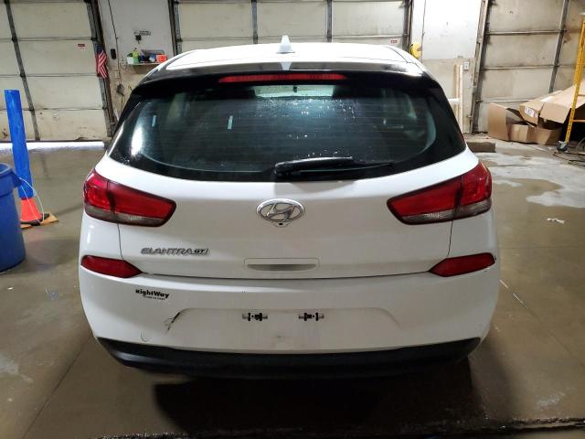 KMHH35LE2KU095005 - 2019 HYUNDAI ELANTRA GT WHITE photo 6