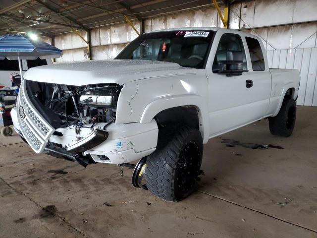 2004 CHEVROLET SILVERADO K1500, 