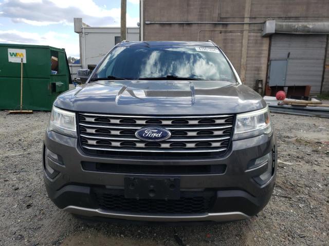 1FM5K8D83HGA30722 - 2017 FORD EXPLORER XLT GRAY photo 5