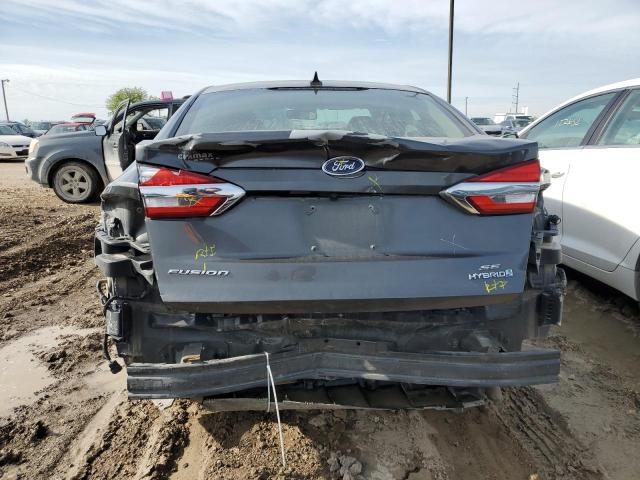 3FA6P0LU2KR119617 - 2019 FORD FUSION SE GRAY photo 6