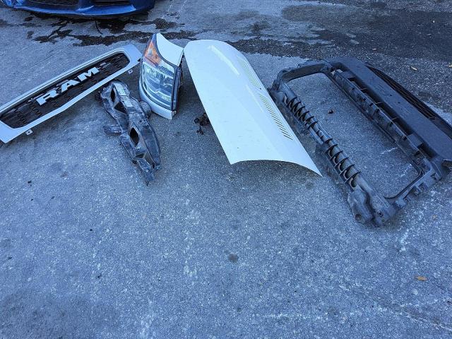 3C6MRVHG1NE114360 - 2022 RAM PROMASTER 3500 HIGH თეთრი ფოტო 13