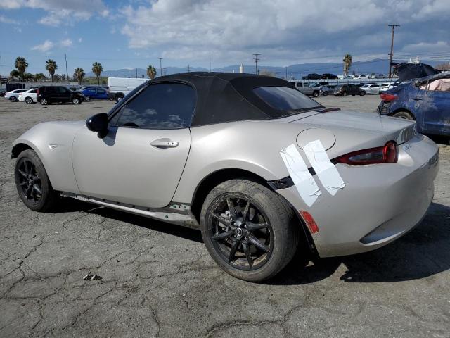 JM1NDAB78N0500747 - 2022 MAZDA MX-5 MIATA SPORT SILVER photo 2