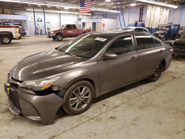 4T1BF1FK9FU907672 - 2015 TOYOTA CAMRY LE GRAY photo 1
