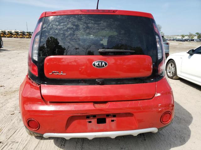 KNDJP3A58K7632444 - 2019 KIA SOUL + RED photo 6