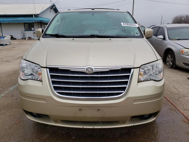 2A4RR5D19AR253770 - 2010 CHRYSLER TOWN & COU TOURING 棕色 照片 5