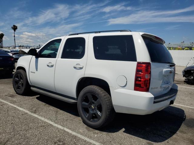 1GNUCAE06AR101409 - 2010 CHEVROLET TAHOE C1500  LS WHITE photo 2