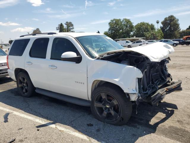 1GNUCAE06AR101409 - 2010 CHEVROLET TAHOE C1500  LS WHITE photo 4