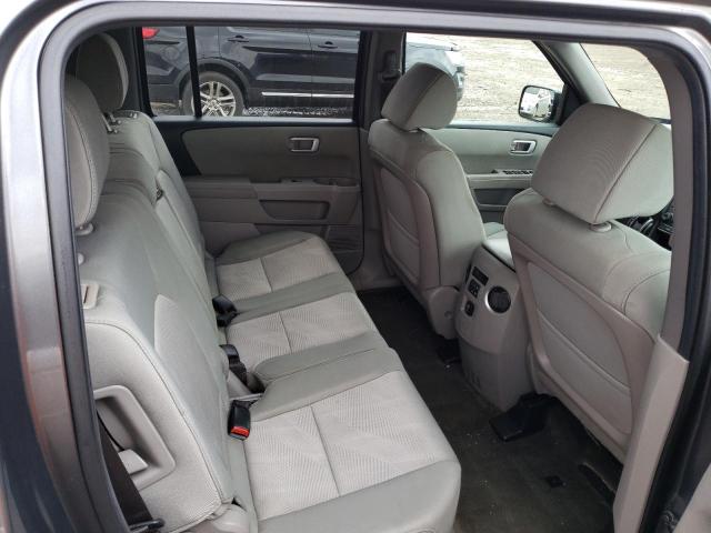 5FNYF3H2XDB035547 - 2013 HONDA PILOT LX GRAY photo 11
