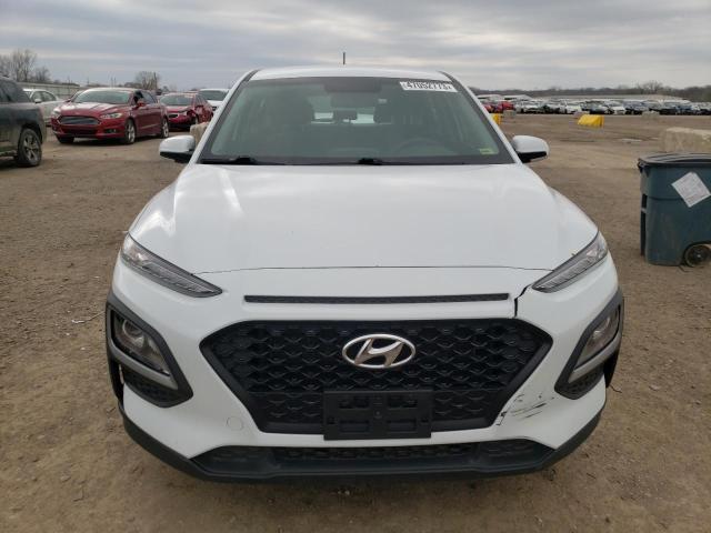 KM8K1CAA1JU130647 - 2018 HYUNDAI KONA SE WHITE photo 5