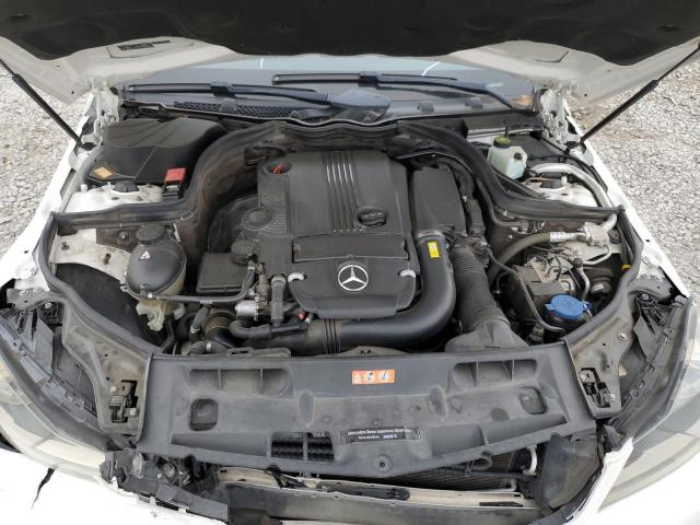 WDDGJ4HB3FG369658 - 2015 MERCEDES-BENZ C 250 WHITE photo 11