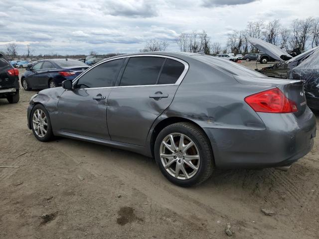 JN1CV6AR8DM755915 - 2013 INFINITI G37 GRAY photo 2