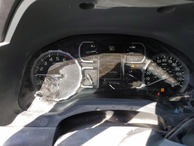 5TFRM5F1XJX123399 - 2018 TOYOTA TUNDRA DOUBLE CAB SR/SR5 WHITE photo 9