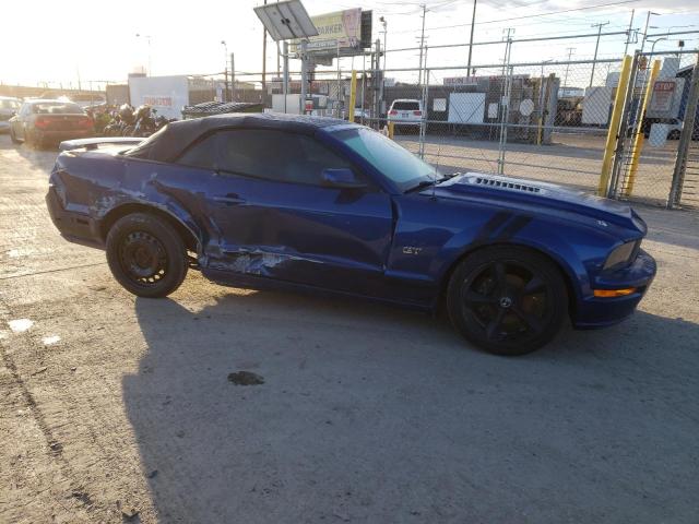 1ZVHT85H575229372 - 2007 FORD MUSTANG GT BLUE photo 4