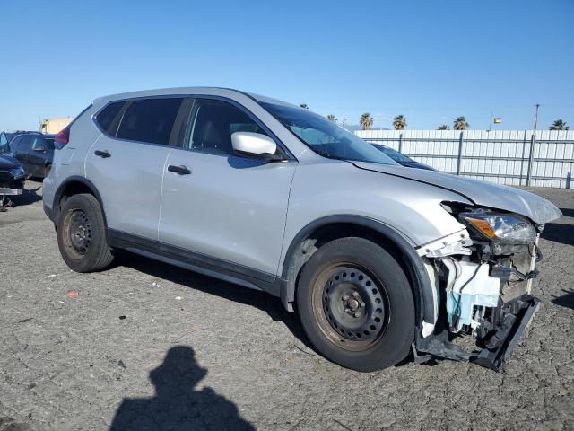 5N1AT2MT1KC771866 - 2019 NISSAN ROGUE S SILVER photo 4