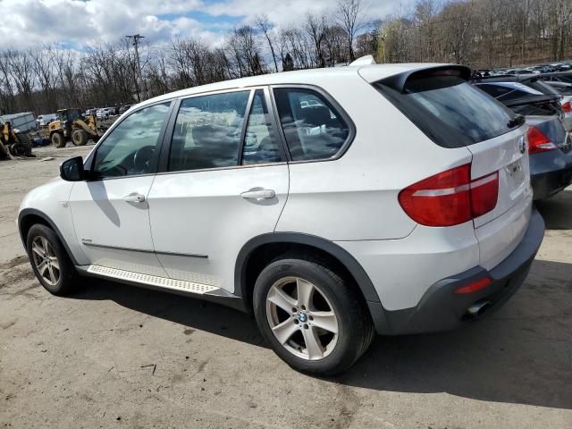 5UXFE4C50AL382670 - 2010 BMW X5 XDRIVE30I WHITE photo 2