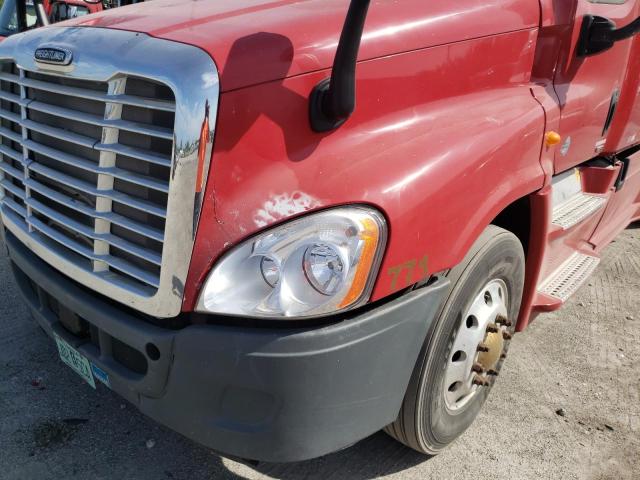 3AKJGLD54ESFP5716 - 2014 FREIGHTLINER CASCADIA 1 RED photo 9