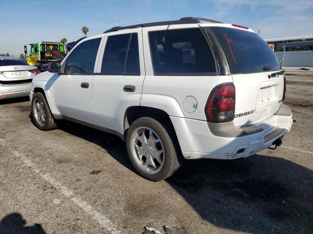 1GNDT13S622316397 - 2002 CHEVROLET TRAILBLAZE WHITE photo 2