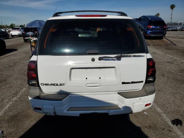 1GNDT13S622316397 - 2002 CHEVROLET TRAILBLAZE WHITE photo 6