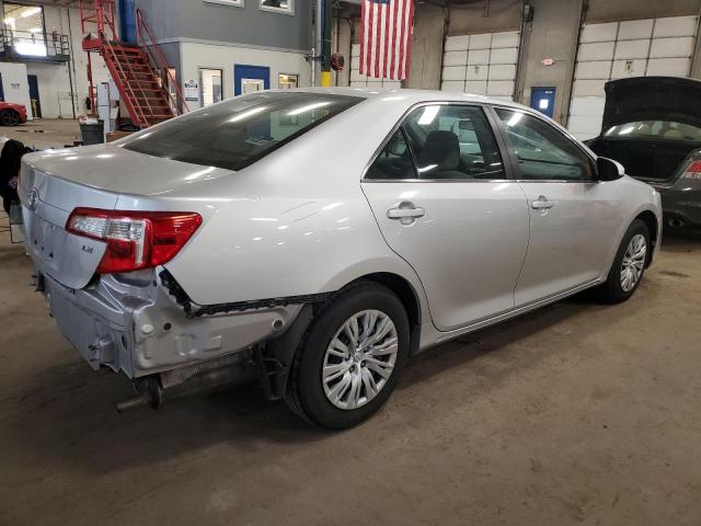 4T4BF1FK9CR266105 - 2012 TOYOTA CAMRY BASE SILVER photo 3