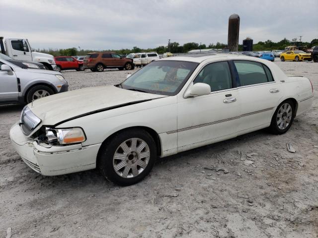 1LNHM82W35Y613595 - 2005 LINCOLN TOWN CAR SIGNATURE LIMITED WHITE photo 1