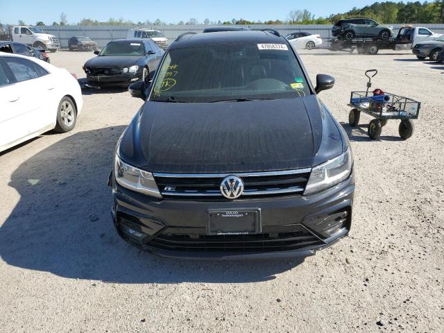 3VV2B7AX3MM022215 - 2021 VOLKSWAGEN TIGUAN SE BLACK photo 5