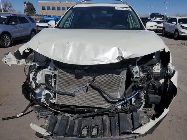 5N1AT2MV0KC708453 - 2019 NISSAN ROGUE S WHITE photo 5