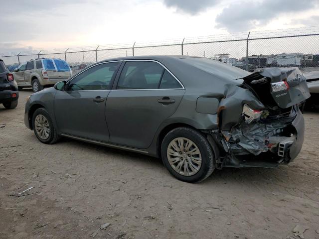 4T4BF1FK3DR284441 - 2013 TOYOTA CAMRY L GREEN photo 2