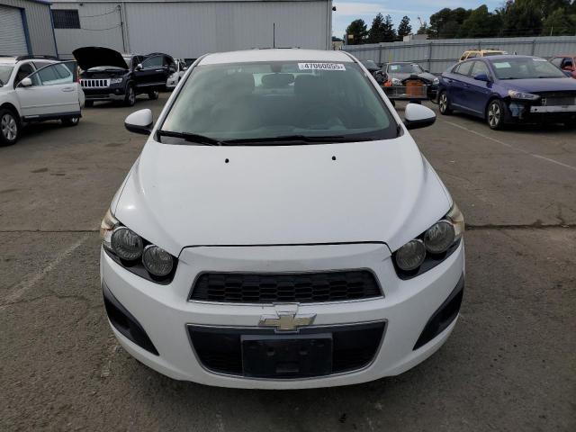 1G1JA5SG2F4129960 - 2015 CHEVROLET SONIC LS WHITE photo 5