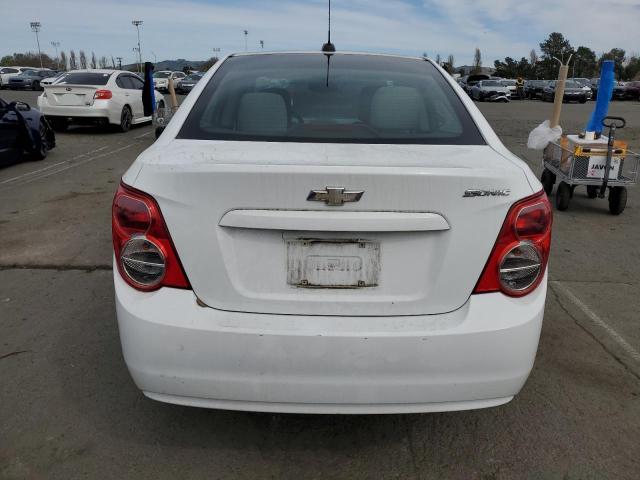 1G1JA5SG2F4129960 - 2015 CHEVROLET SONIC LS WHITE photo 6