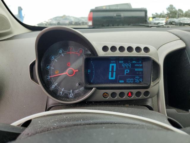 1G1JA5SG2F4129960 - 2015 CHEVROLET SONIC LS WHITE photo 9