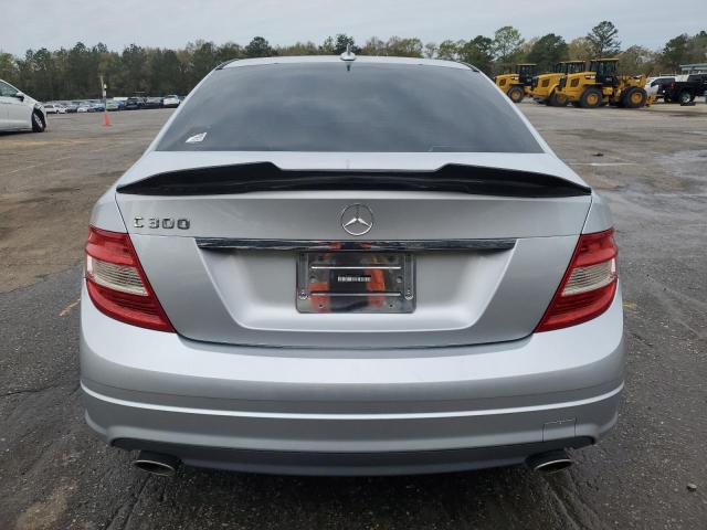 WDDGF5EB8BR137017 - 2011 MERCEDES-BENZ C-CLASS C3 300 SILVER photo 6