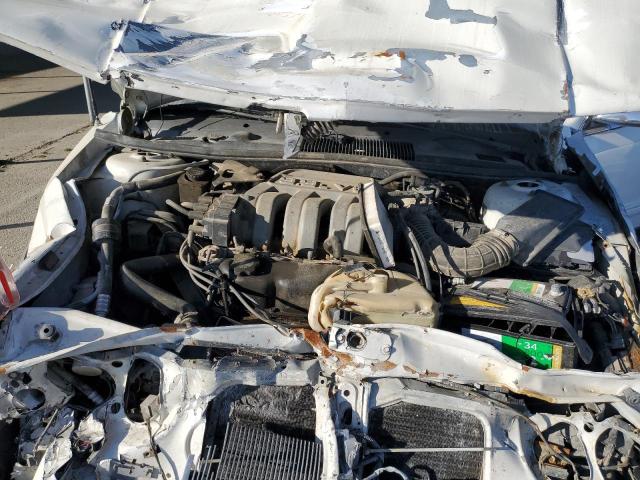 1C3XV66R9ND836273 - 1992 CHRYSLER NEW YORKER FIFTH AVENUE WHITE photo 11