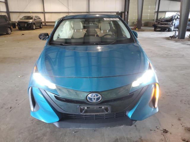 JTDKARFP8J3072126 - 2018 TOYOTA PRIUS PRIM 青绿色 照片 5