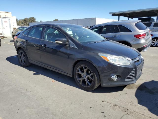 1FADP3F22DL236358 - 2013 FORD FOCUS SE BLACK photo 4