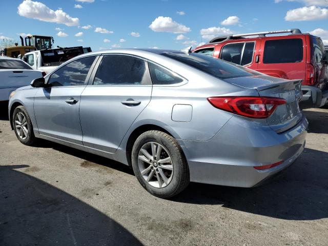 5NPE24AF6FH188657 - 2015 HYUNDAI SONATA SE SILVER photo 2