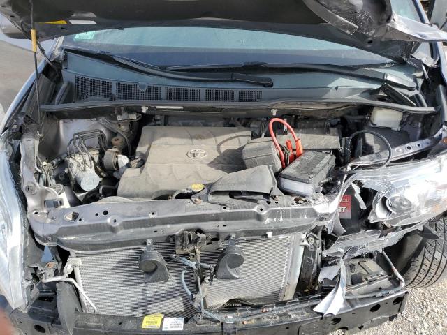 5TDJK3DC2FS098006 - 2015 TOYOTA SIENNA LE GRAY photo 12