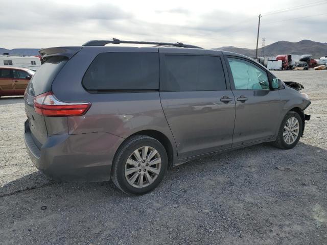 5TDJK3DC2FS098006 - 2015 TOYOTA SIENNA LE GRAY photo 3