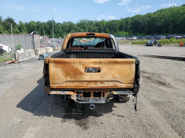 3TMCZ5AN1PM594955 - 2023 TOYOTA TACOMA DOUBLE CAB GRAY photo 6