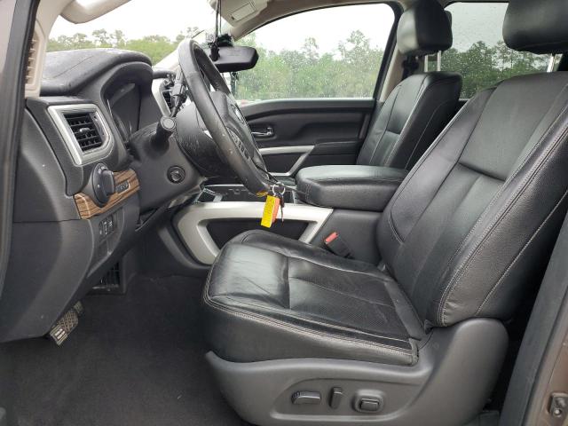 1N6AA1E58HN514136 - 2017 NISSAN TITAN SV BROWN photo 7