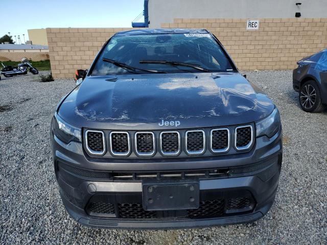 3C4NJDAN6PT525811 - 2023 JEEP COMPASS SPORT GRAY photo 5