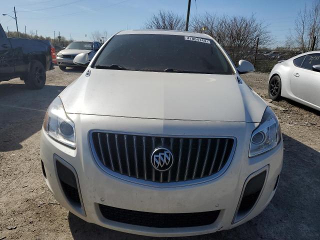 2G4GV5GV7C9145069 - 2012 BUICK REGAL GS WHITE photo 5