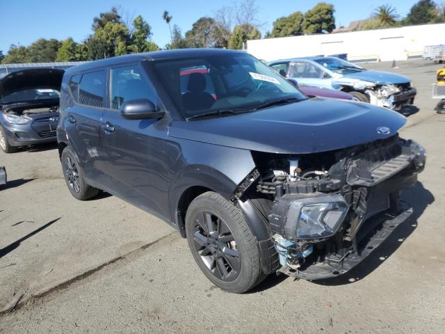 KNDJ33AU4M7768284 - 2021 KIA SOUL EX GRAY photo 4