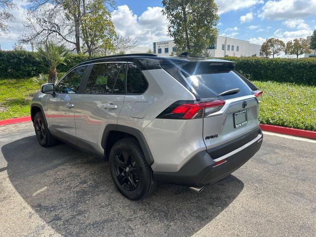 2T3P1RFV0KC007369 - 2019 TOYOTA RAV4 XLE GRAY photo 3