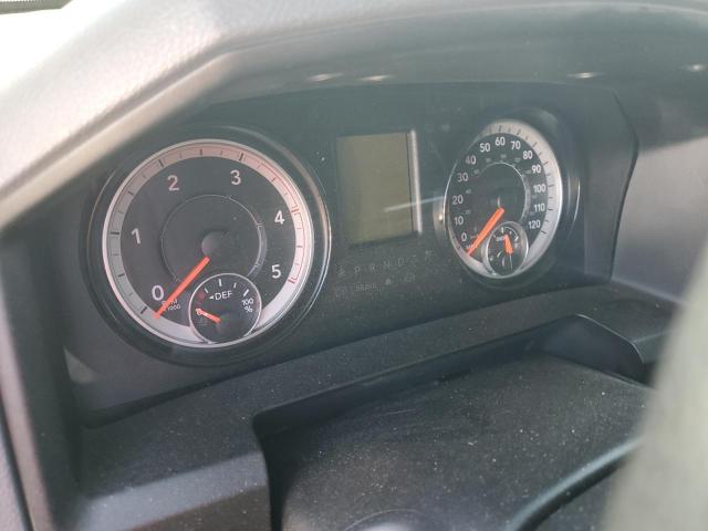 3C6UR5DL7JG402529 - 2018 RAM 2500 SLT თეთრი ფოტო 9