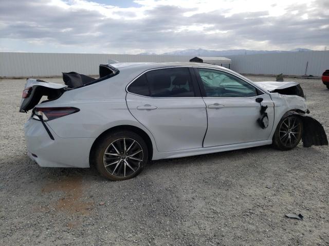 4T1G11AK9RU201074 - 2024 TOYOTA CAMRY SE NIGHT SHADE WHITE photo 3