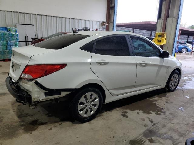 KMHCT4AE5GU151243 - 2016 HYUNDAI ACCENT SE WHITE photo 3