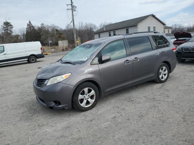 2011 TOYOTA SIENNA LE, 