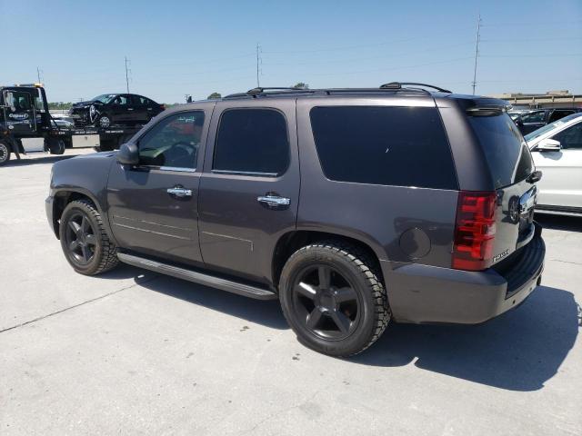 1GNSCAE00BR153739 - 2011 CHEVROLET TAHOE C1500  LS GRAY photo 2