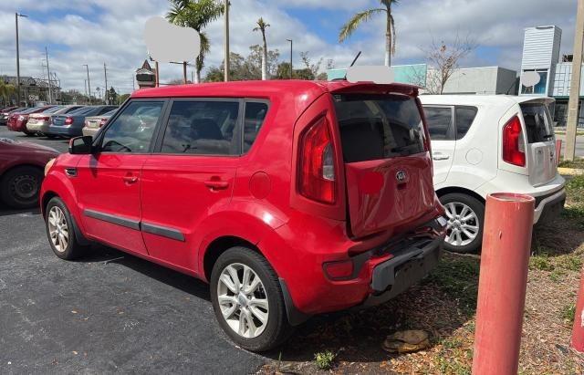 KNDJT2A69D7617985 - 2013 KIA SOUL + RED photo 3