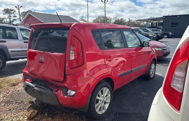 KNDJT2A69D7617985 - 2013 KIA SOUL + RED photo 4